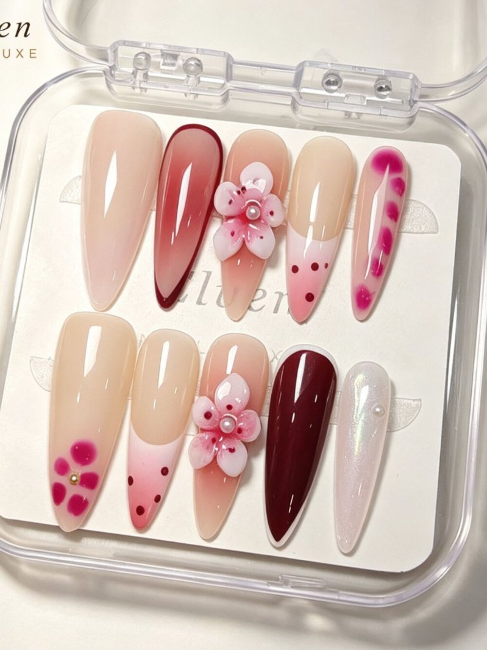 Elegant Floral Stiletto Handmade Press On Nails Art Set - Pink and Cream